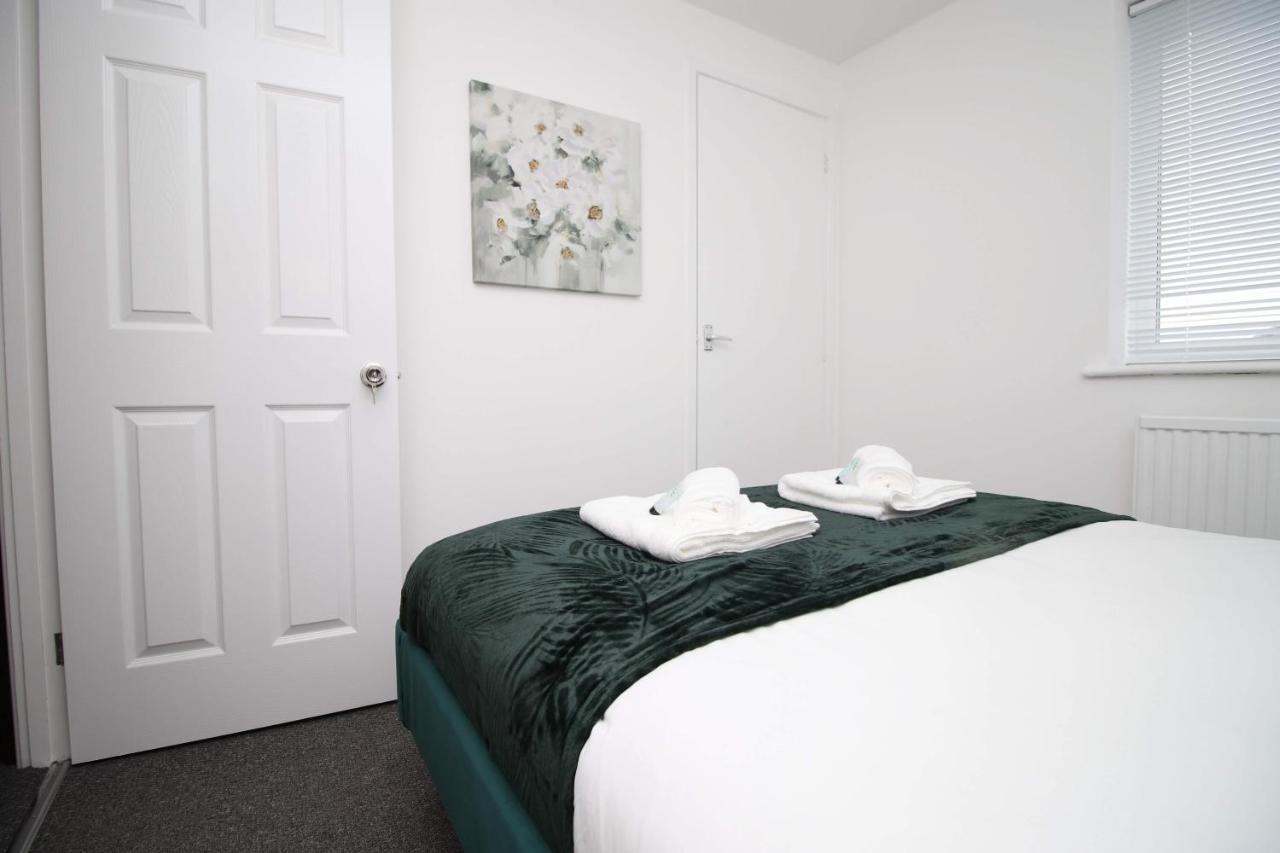 2Bedroom Home- Free Parking, Wi-Fi & Patio- Available For Long Or Short Term Bristol Luaran gambar